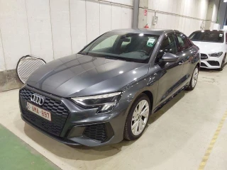 AUDI A3 BERLINE 1.0 TFSI 30 81KW S TR. LINE BUS. EDIT.