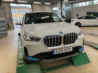 BMW IX1 xDrive30 306hk xLine Harman Kardon
