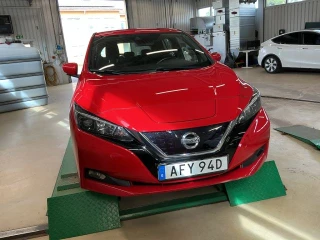 NISSAN LEAF 150hk Acenta Rattvärme