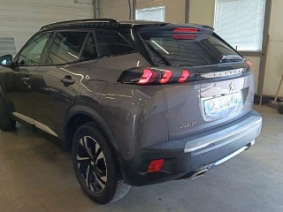 PEUGEOT 2008 1.2 PureTech 130ch S&S GT EAT8