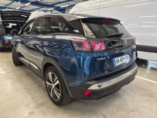 PEUGEOT 3008 HYBRID 225ch Allure Pack e-EAT8