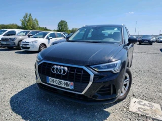 AUDI Q3 45 TFSI e 245ch Business line S tronic 6