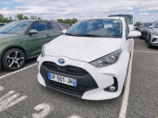 TOYOTA YARIS HYBRID Yaris 116h Dynamic Business 5p + Programme Beyond Zero Academy