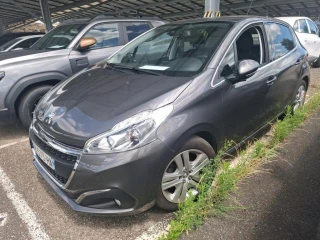 PEUGEOT 208 1.2 PureTech 110ch Allure Business S&S EAT6 5p - VEHICULE GRELE / HAIL-DAMAGED VEHICLE