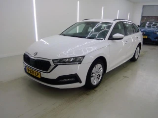 SKODA OCTAVIA COMBI 1.0 TSI e-TEC MHEV DSG Business Edit Pl 5d GEARBOX