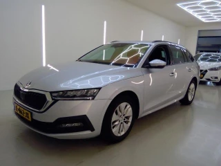 SKODA OCTAVIA COMBI 1.0 TSI Greentech Business Edition 5d