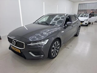 VOLVO V60 T6 AWD Plug-in Hybrid Plus - Bright 5d