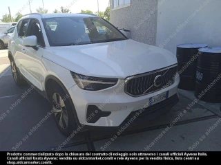 VOLVO XC40 T4 Recharge Plug-in auto Core Sport utility vehicle 5-door (Euro 6D)