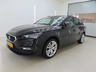 SEAT Leon Sportstourer 1.0 eTSI Style Business Intense DSG 5d