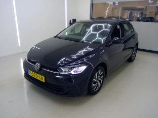 VOLKSWAGEN POLO 1.0 TSI 70kW Life 5d