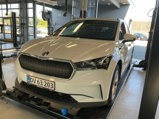 SKODA ENYAQ 179 hk 58/62kWh 60 UA!'