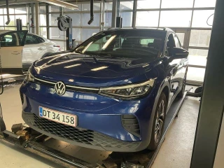 VOLKSWAGEN ID.4 174 hk F Pro Business AUTO UA!