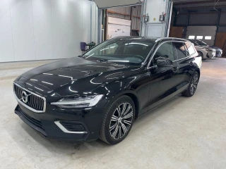 VOLVO V60 2.0 B4 D INSCRIPTION VBL AUTO UA!