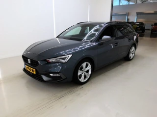 SEAT Leon Sportstourer 1.5 eTSI FR Business Intensen DSG 5d