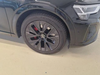 AUDI Q8 SPORTBACK E-TRON 114KWH 55  408CV S-Line, GPS, PDC, Projected LED, Panoramic glass roof,
