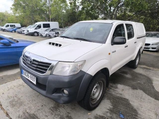 TOYOTA Hilux 2.5 D4d 4x4 Double Cab Terra V
