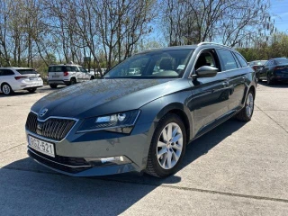 SKODA Superb Combi Style 2.0 Tdi Scr Dsg