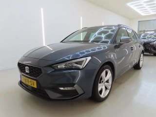 SEAT Leon Sportstourer 1.0 eTSI FR Business Intense DSG 5d