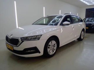 SKODA OCTAVIA COMBI 1.0 TSI Ambition