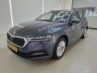 SKODA OCTAVIA COMBI 1.5 TSI e-TEC MHEV DSG Business Edition 5d
