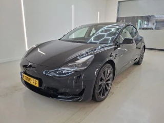 TESLA Model 3 Standard Range Plus RWD 4d