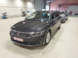 VOLKSWAGEN PASSAT VARIANT 1.4 TSI MSQ GTE BUSINESS