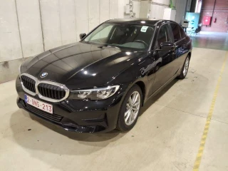 BMW 3 SERIES BERLINE 2.0 330E (135KW)