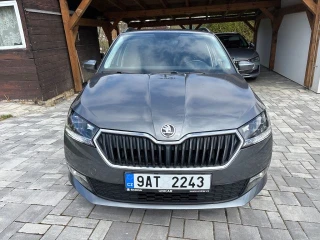 SKODA Fabia  1.0 TSI 70kW Ambition Combi Tour DSG