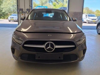 MERCEDES-BENZ A 180 136CV Business Solution ESSENTIAL +, GPS, Rear Parking Distance,