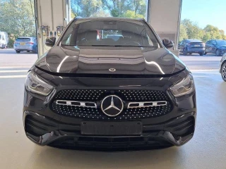 MERCEDES-BENZ GLA 200 D DCT 150CV BUSINESS SOLUTION AMG, GPS, PDC, Sport seats