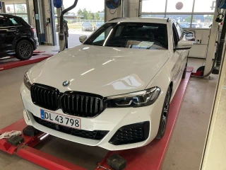 BMW Series 5 530e Xdrive Touring F M Sport UA!,