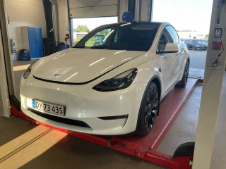 TESLA MODEL Y BEV F PERFORMANCE 4WD UA!