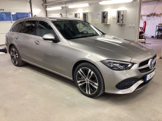 MERCEDES-BENZ C-KLASS C 300 T e 9G-Tronic 313hk Avantgarde Burmester