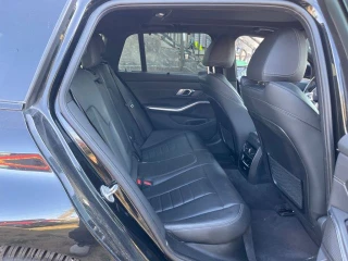 BMW SERIE 3 Série Touring 320dA xDrive 190ch M Sport