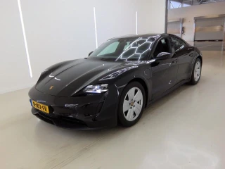PORSCHE Taycan - 4d