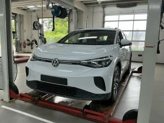 VOLKSWAGEN ID.4 VAN 204 HK Pro Performance UA!'