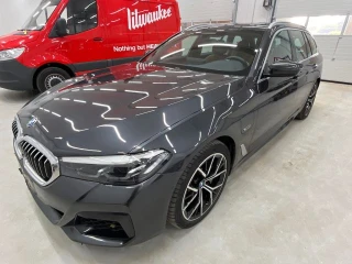 BMW Series 5 530e Touring F M Sport UA!
