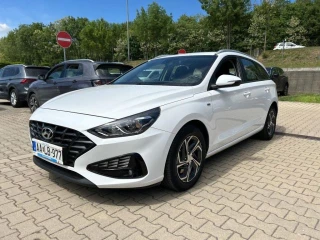 HYUNDAI I30 HYBRID 1.5 T-GDI MHEV I-MT COMFORT DC