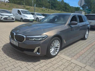 BMW Series 5 HYBRID 2.0 520D XDRIVE AUTO TOURING