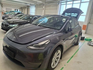 TESLA Model Y Maximale Reichweite Allradantr.Dualmotor