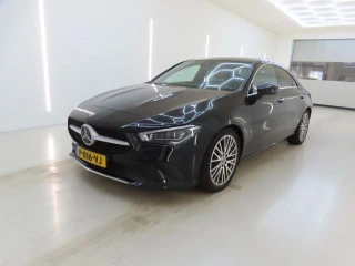 MERCEDES-BENZ CLA 180 DCT Bus. Solution Luxury