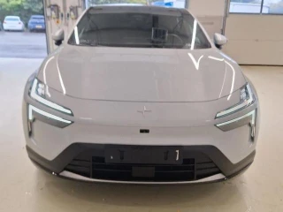 POLESTAR 4 100KWH LRSM 272 CV Business Edition
