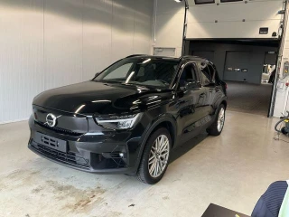 VOLVO XC40 BEV 70KWH P6 RECHARGE ULTIMATE VBL UA!