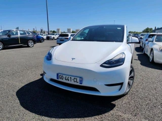 TESLA MODEL Y Model Standard RWD