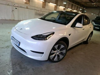 TESLA MODEL Y Model Standard RWD