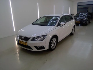 SEAT Leon ST 1.0 EcoTSI Style Business Intense DSG-7 5d
