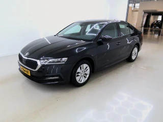 SKODA OCTAVIA 1.0 TSI Ambition 5d