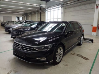 VOLKSWAGEN PASSAT 2,0 TDI 110KW SCR DSG ELEGANCE VARIANT