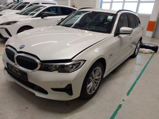 BMW SERIES 3 330E XDRIVE A