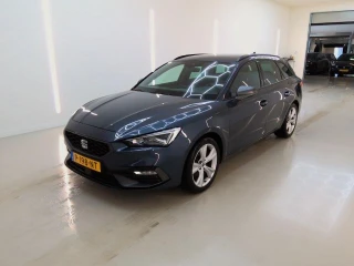 SEAT Leon Sportstourer 1.0 TSI FR Business Intense 5d